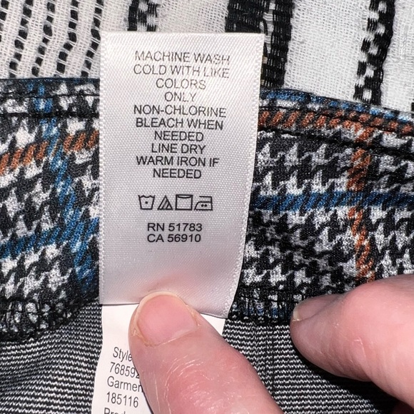 Slim Fit Houndstooth Print Trousers - Picture 4 of 4